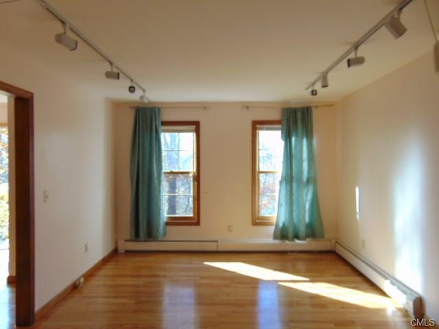 25 Junction Road, Brookfield, CT 06804