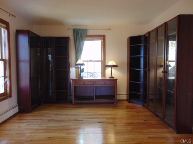 25 Junction Road, Brookfield, CT 06804