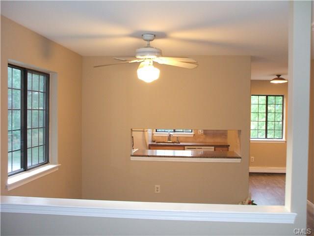 16 Eden Court, Brookfield, CT 06804