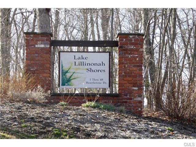 17 Hearthstone Drive, Brookfield, CT 06804