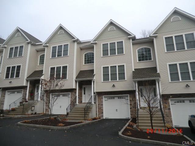 23 Oak Branch Drive, Brookfield, CT 06804