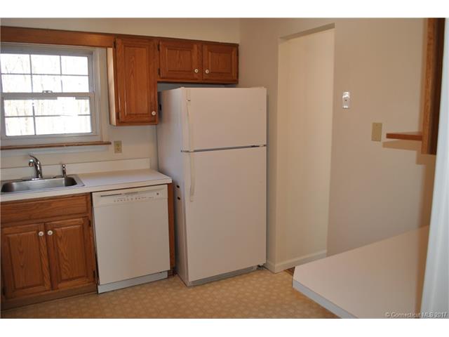 45Prange Rd #45, Brookfield, CT 06804