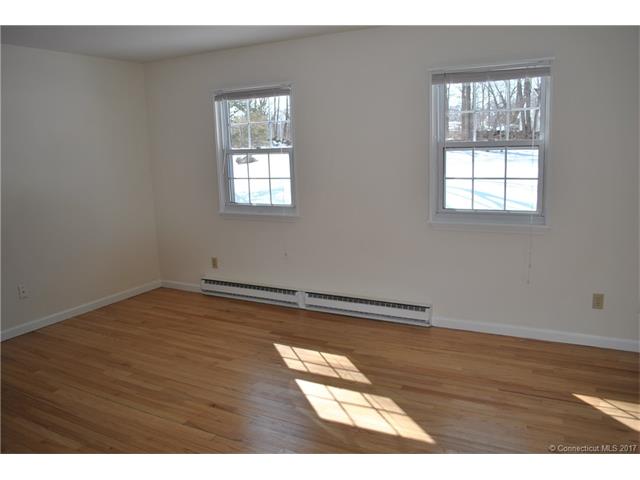 45Prange Rd #45, Brookfield, CT 06804