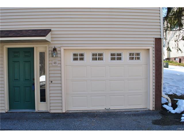 45 Prange Road, Brookfield, CT 06804