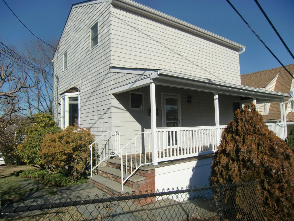 42 Harold Street, Cos Cob, CT 06807