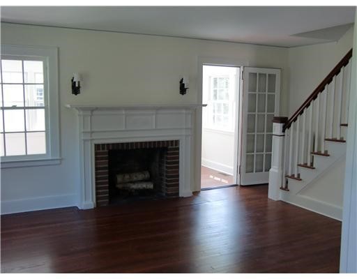 32 Sinawoy Road, Cos Cob, CT 06807