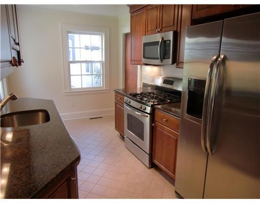 32 Sinawoy Road, Cos Cob, CT 06807