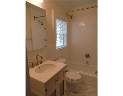 32 Sinawoy Road, Cos Cob, CT 06807