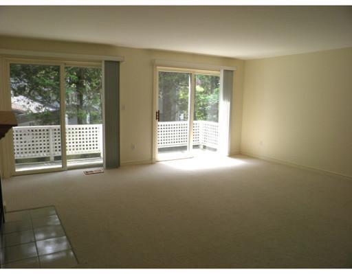453 E Putnam Avenue, Cos Cob, CT 06807