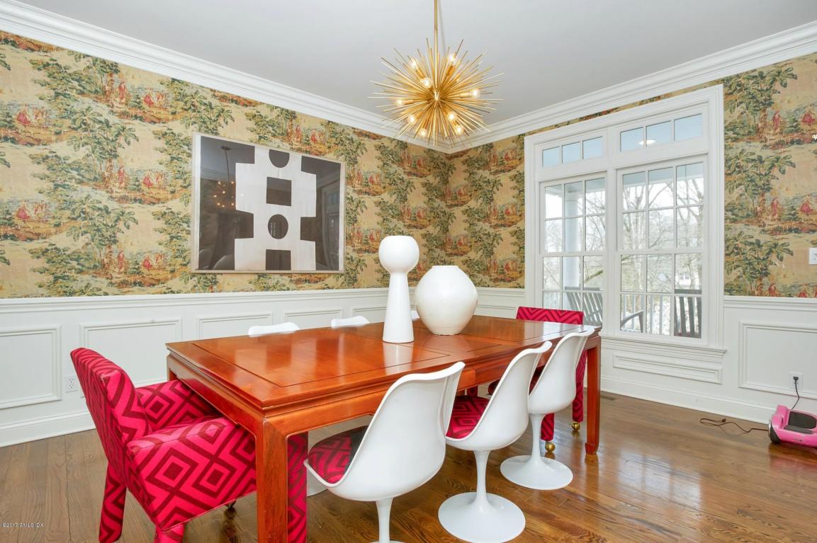 18 Osee Place, Cos Cob, CT 06807