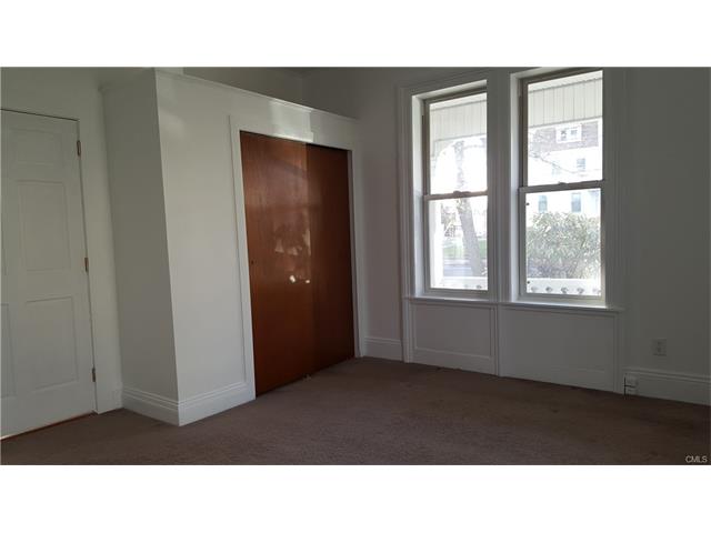 19 Farview Avenue, Danbury, CT 06810
