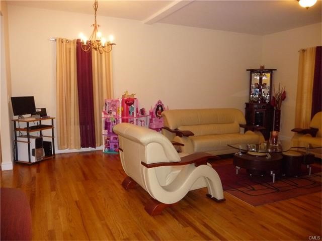 31 Merrimac Street, Danbury, CT 06810