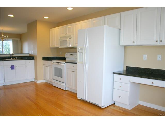 1505 Briar Woods Lane, Danbury, CT 06810