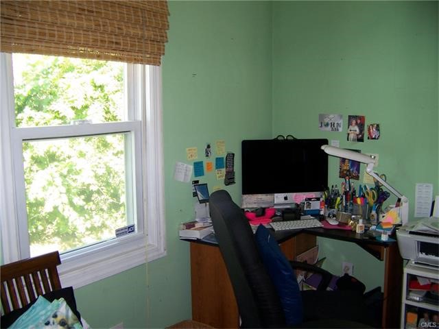 158A Bayberry Lane, Danbury, CT 06810