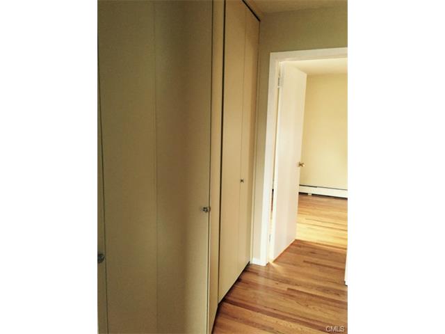 2 Fairview Drive, Danbury, CT 06810