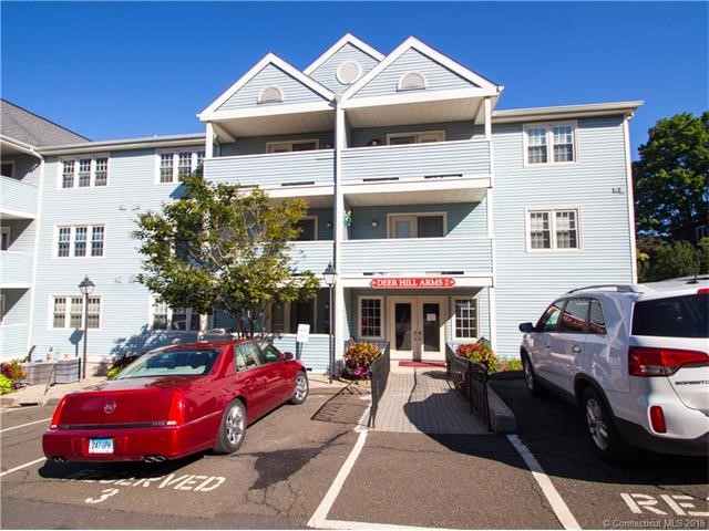 136Deer Hill Ave #308, Danbury, CT 06810
