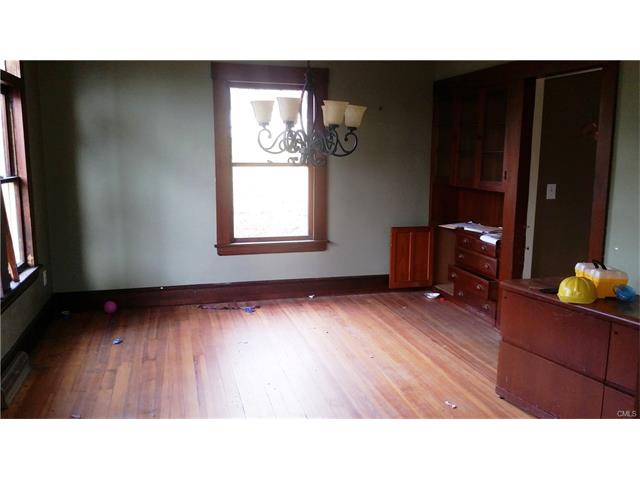 69 Davis Street, Danbury, CT 06810