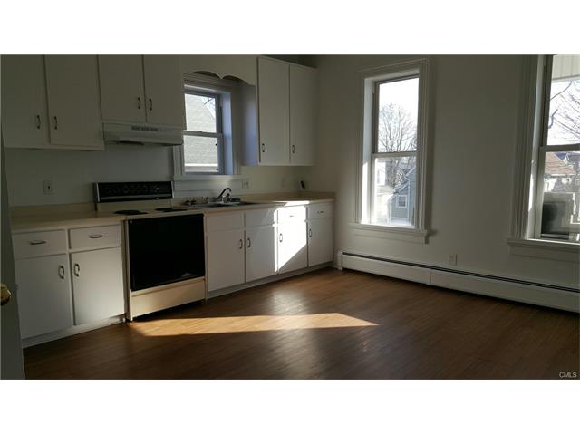 19 Farview Avenue, Danbury, CT 06810