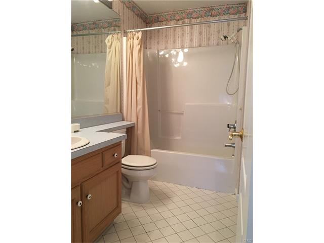 10 South Street, Danbury, CT 06810