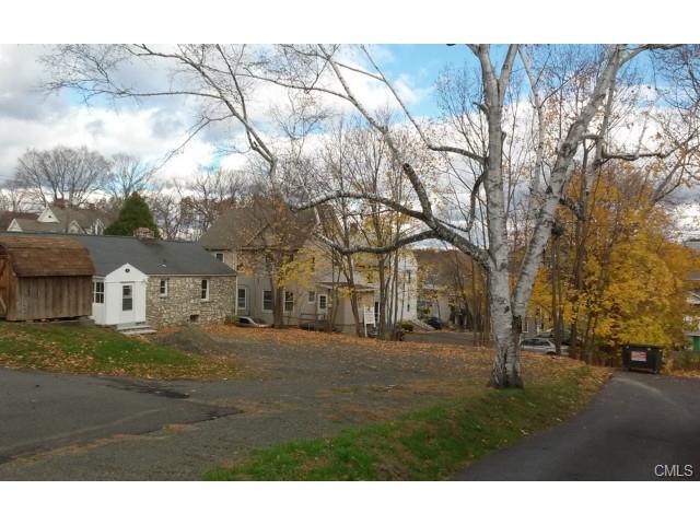 10 Downs Street, Danbury, CT 06810