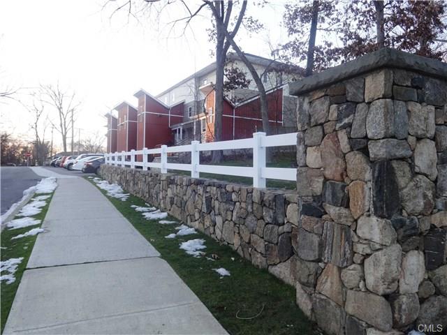 23 Scuppo Road, Danbury, CT 06811