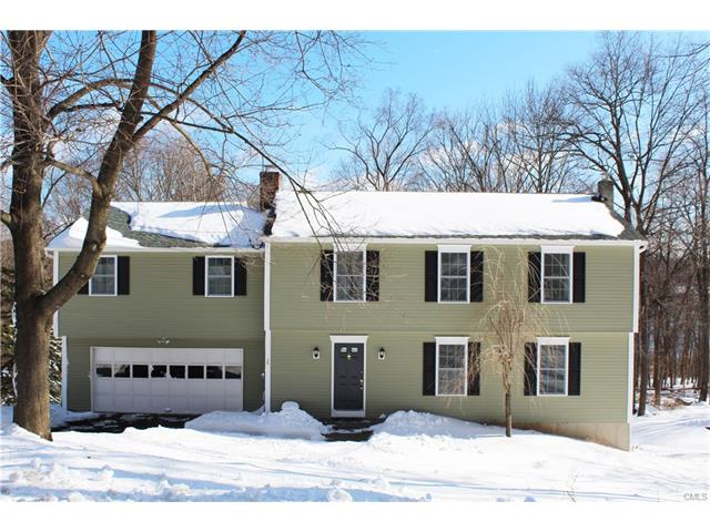 25 Driftway Point Road, Danbury, CT 06811