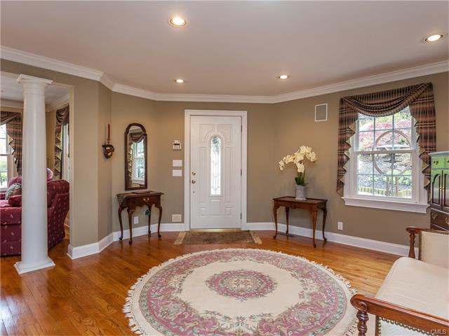 40 Forty Acre Mountain Road, Danbury, CT 06811