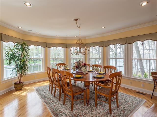 40 Forty Acre Mountain Road, Danbury, CT 06811