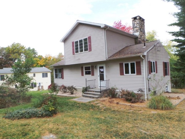 12 Crest AveDanbury, CT, 06811Fairfield County