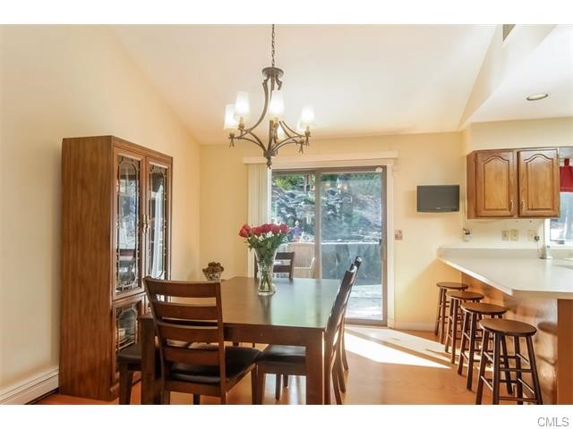New Fairfield, CT 06812