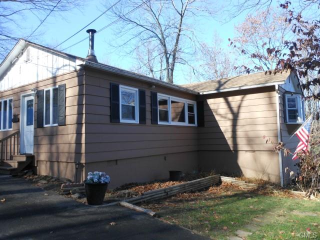 21 Deer Lane, New Fairfield, CT 06812