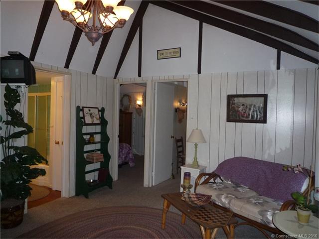 7Ridgeway, New Fairfield, CT 06812