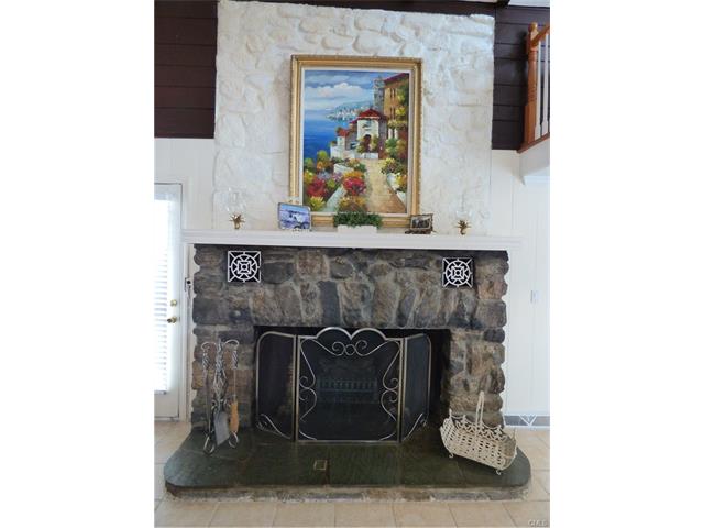 74 Lake Drive North, New Fairfield, CT 06812
