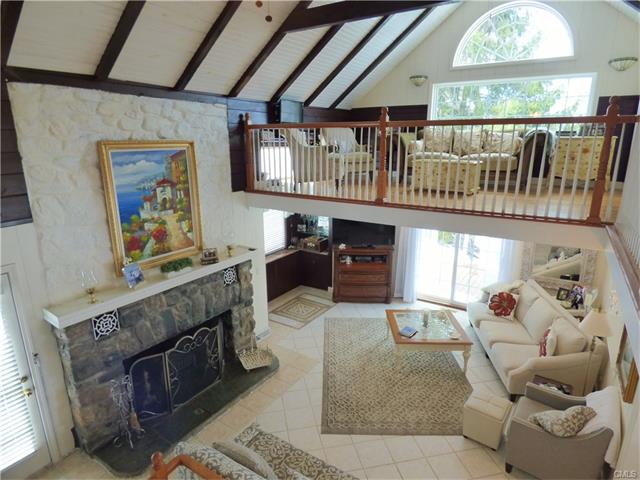 74 Lake Drive North, New Fairfield, CT 06812