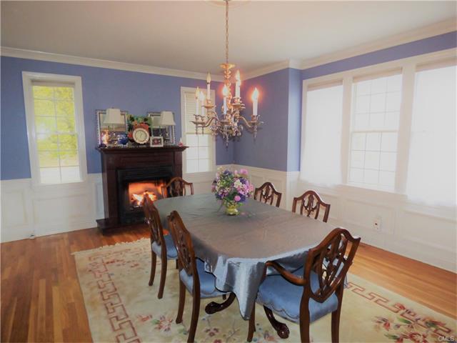 16 Misty Brook Lane, New Fairfield, CT 06812
