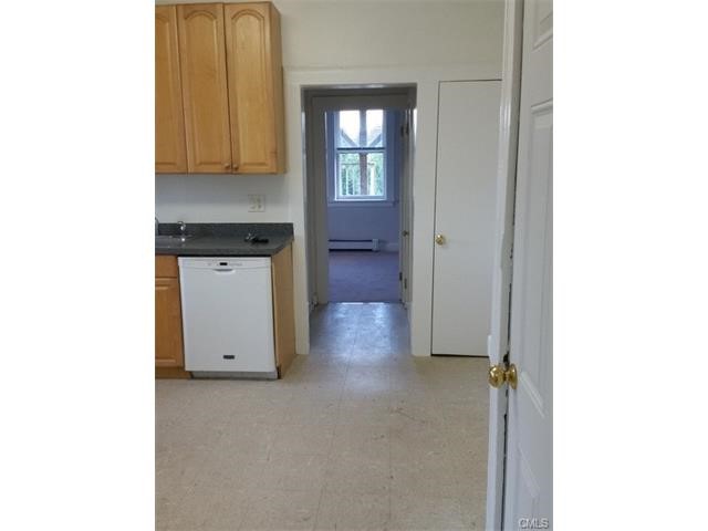 74 Linden Avenue, Darien, CT 06820