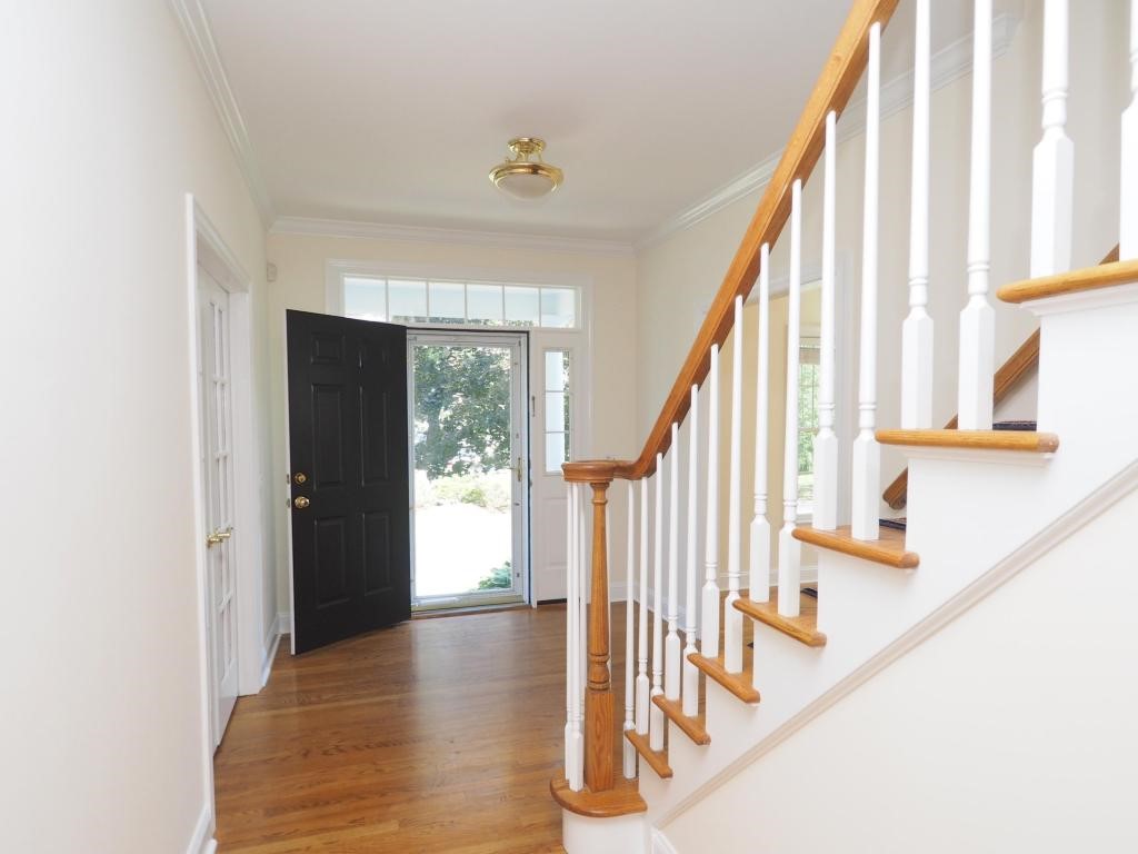 4 Palmer Lane, Darien, CT 06820
