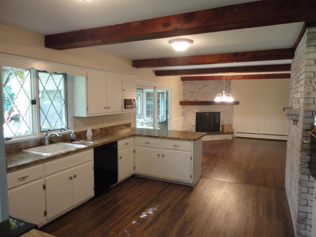 15 HARBOR Road, Darien, CT 06820
