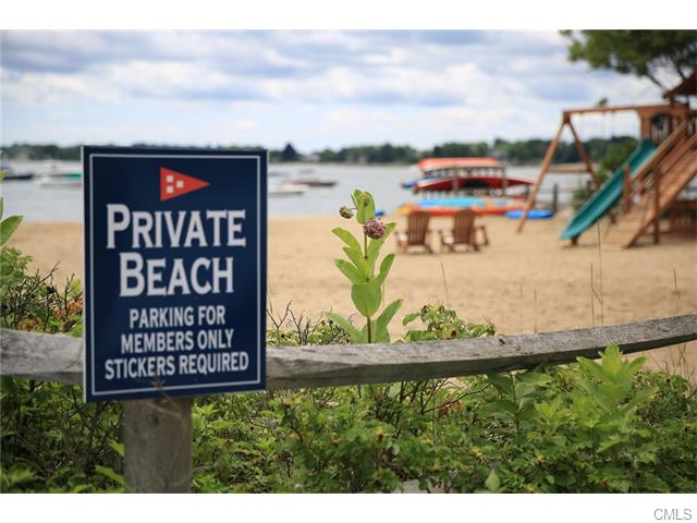 1 Mayflower Road, Darien, CT 06820