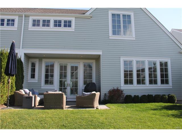 37 Kensett Lane, Darien, CT 06820