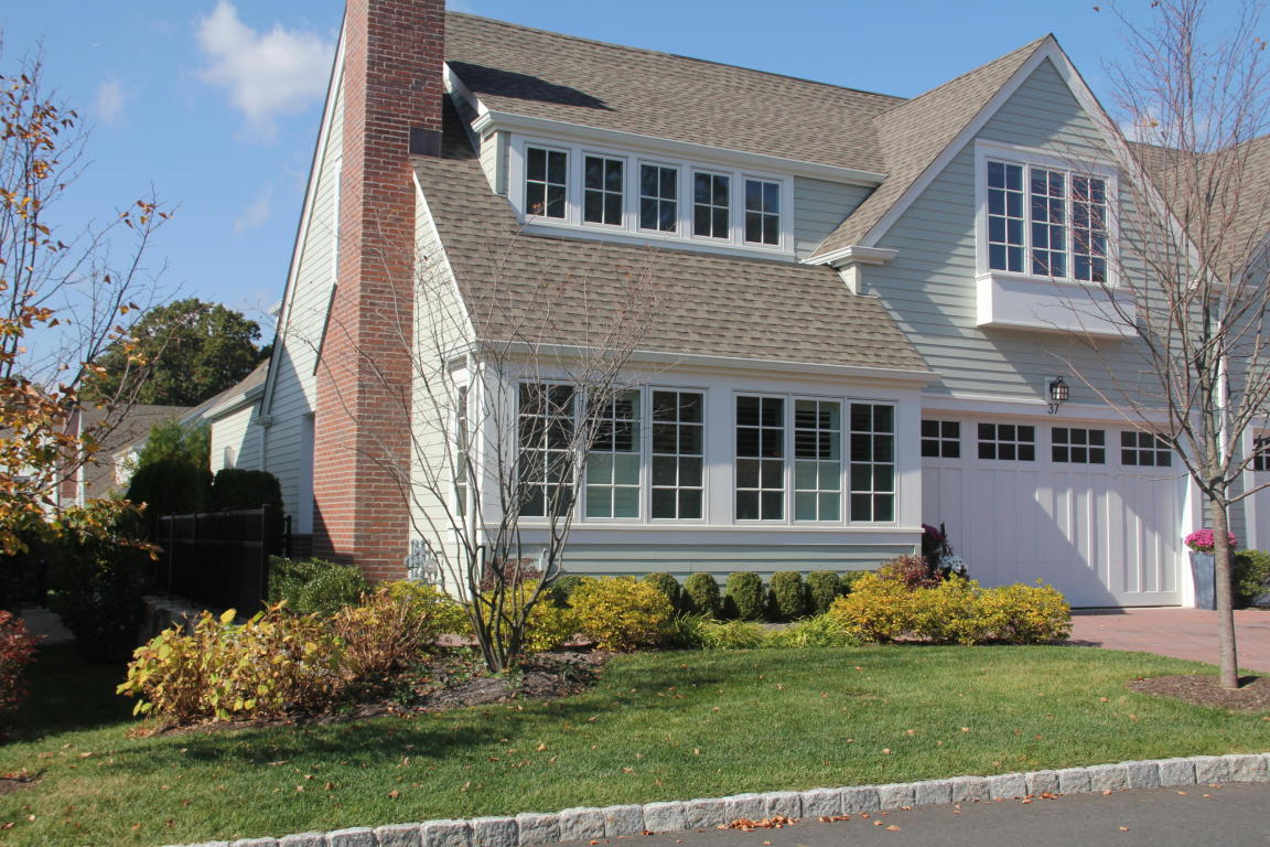 37 Kensett Lane, Darien, CT 06820