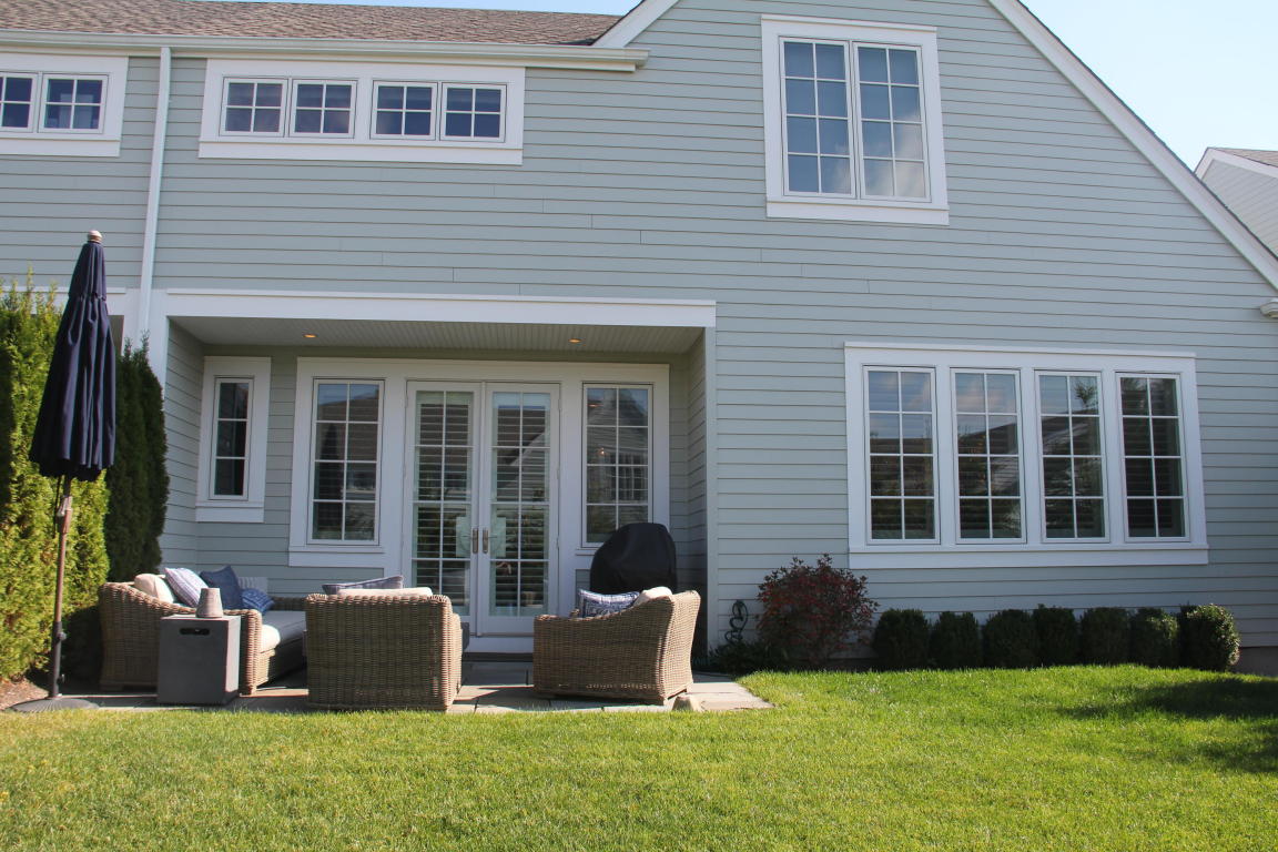 37 Kensett Lane, Darien, CT 06820