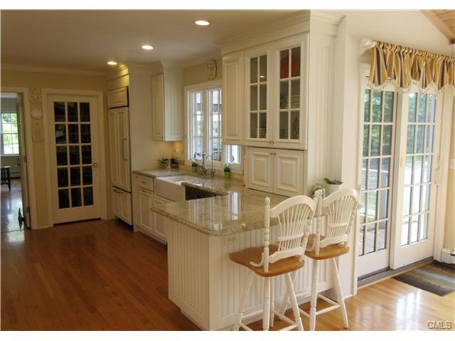 152 Goodwives River Road, Darien, CT 06820