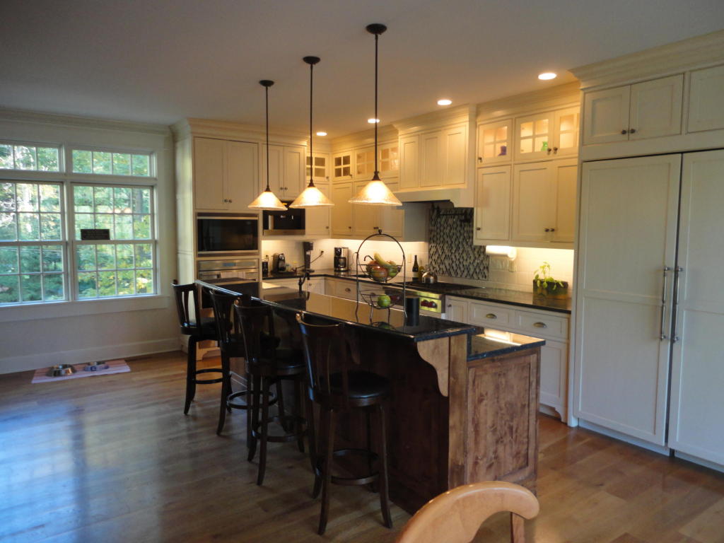 65 GOODWIVES RIVER Road, Darien, CT 06820