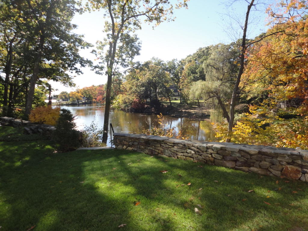 65 GOODWIVES RIVER Road, Darien, CT 06820