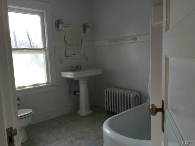 4 Settlers Trail, Darien, CT 06820