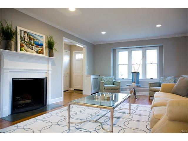 18 Elm Street, Darien, CT 06820