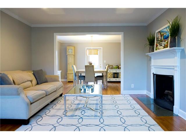 18 Elm Street, Darien, CT 06820