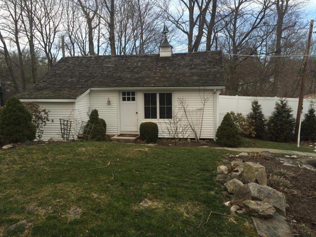 10 Five Mile River Road, Darien, CT 06820