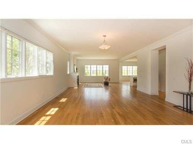 30 Kensett Lane, Darien, CT 06820
